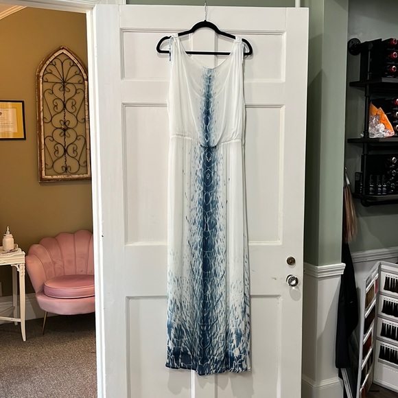 Designer Maxi Dress - Picture 1 of 6